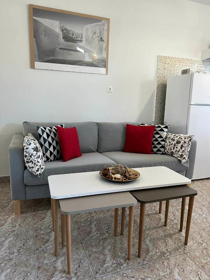 Beach Apartment Edem First Floor Perivólosz Kültér fotó